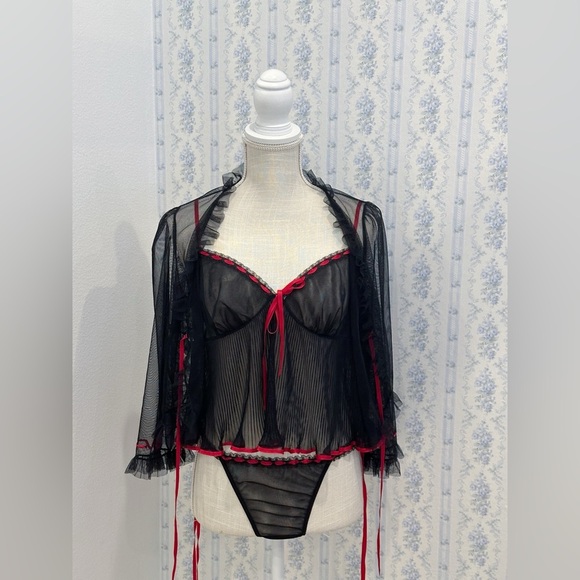 Victoria's Secret Other - Vintage 2002 Victoria’s Secret 3 piece lingerie set